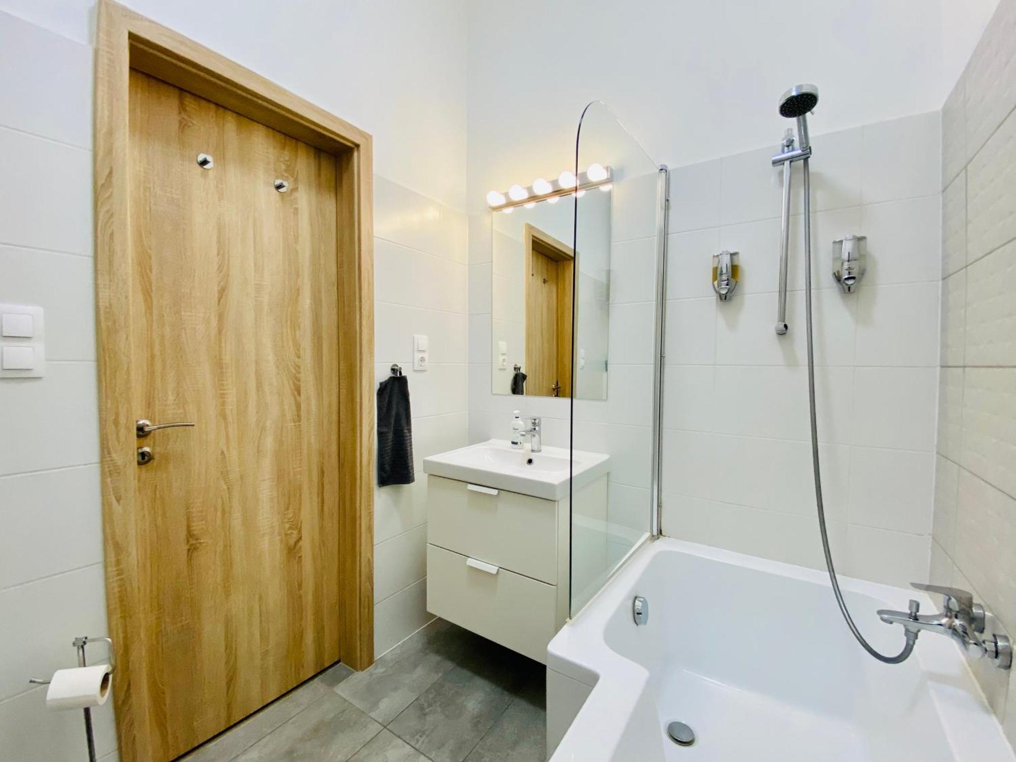 Chic Center Ac & Tropical Charm Apartment *